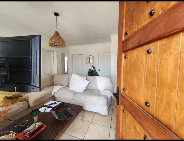 3 BEDROOM HOUSE FOR SALE IN AUREUS